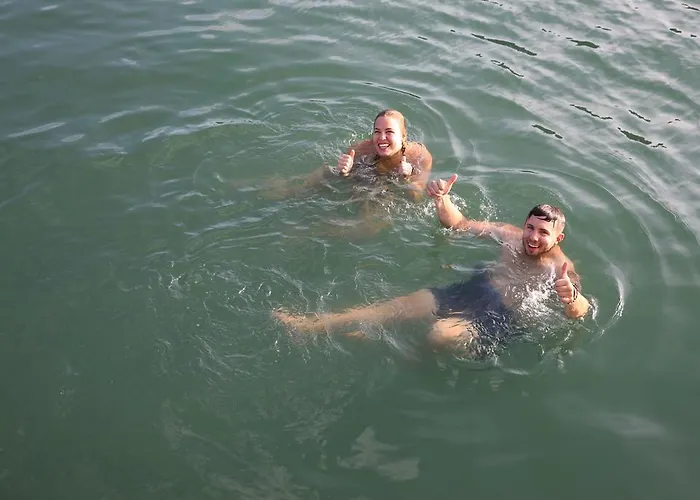 Royal Boutique Cruises 3* Ha Long