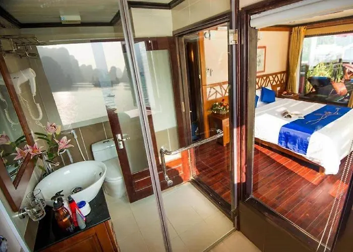 Royal Boutique Cruises 