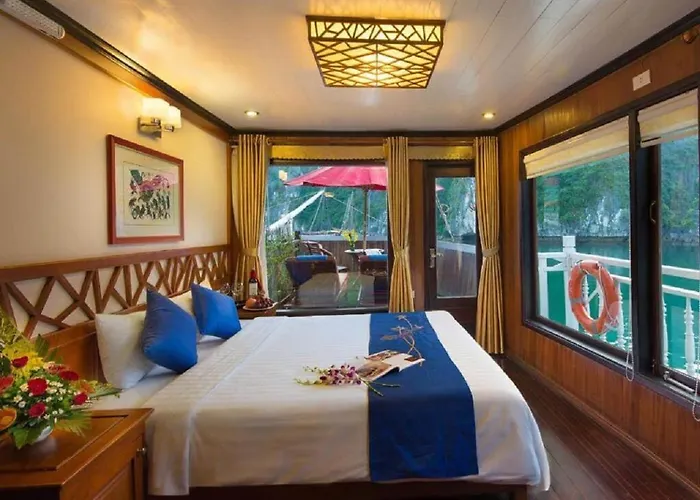  Royal Boutique Cruises