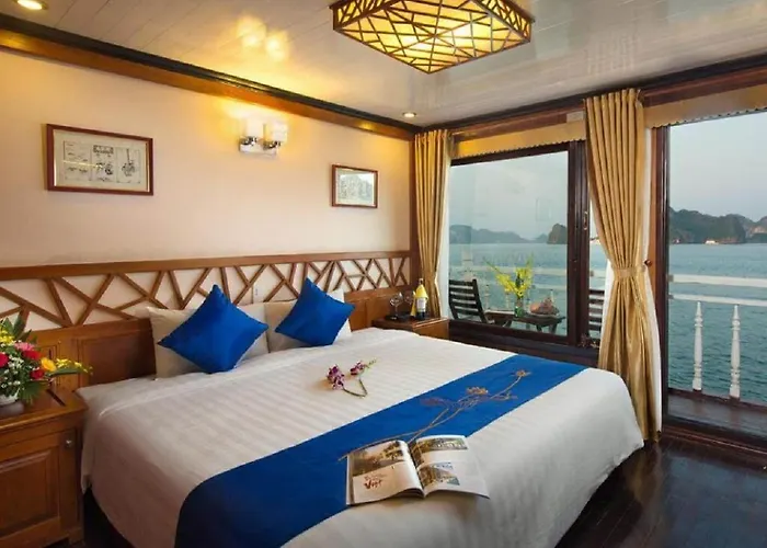  Royal Boutique Cruises 3*
