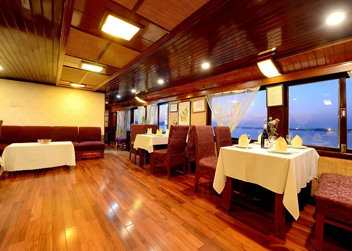 Royal Boutique Cruises Ha Long