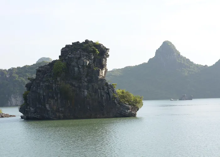 Royal Boutique Cruises Ha Long